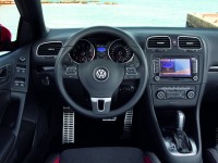 Volkswagen Golf Cabriolet photo