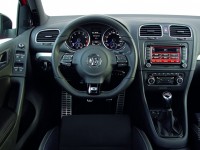 Volkswagen Golf R 2009 photo