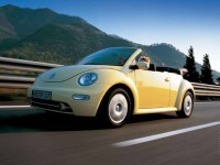 Volkswagen New Beetle photo