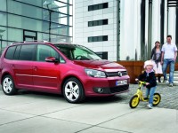 Volkswagen Touran 2010 photo